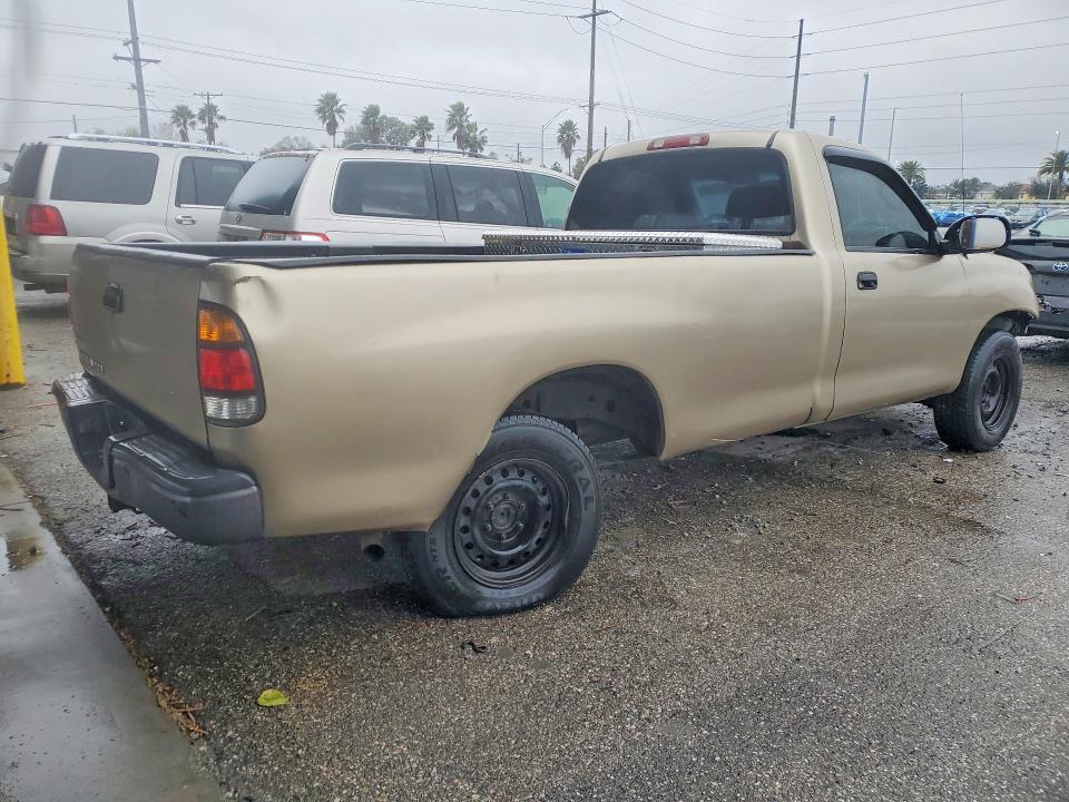 2003 Toyota Tundra Base