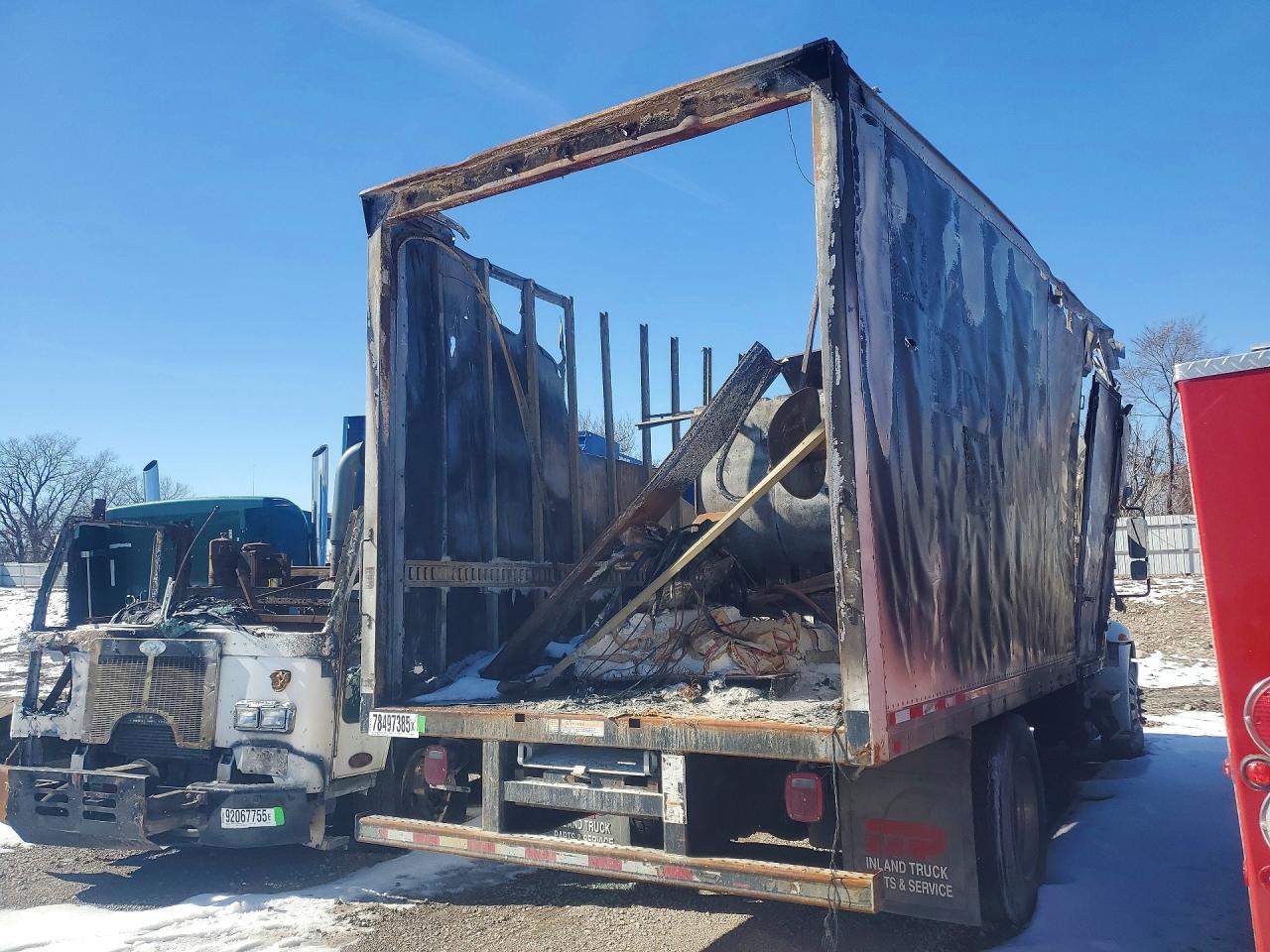 2017 International 4300 BOX Truck