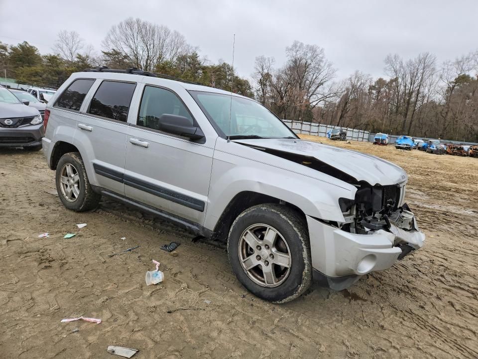 2006 Jeep Grand Cherokee Laredo