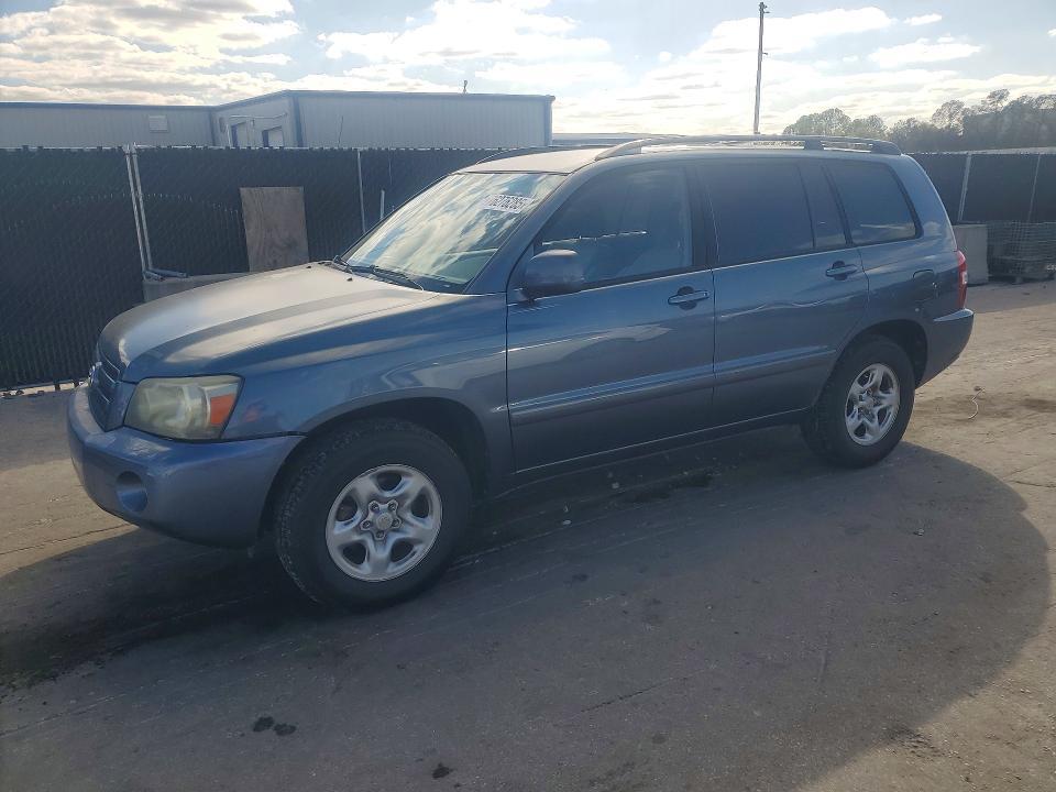 2004 Toyota Highlander