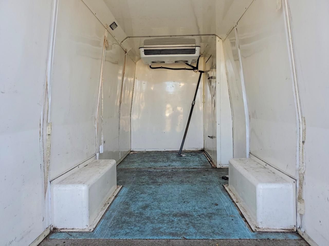 2015 Mercedes-Benz 2015 Mercedes Benz Sprinter 2500 Refrigerated Deli