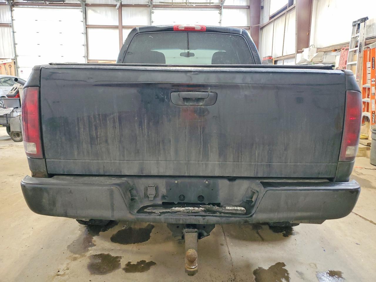 2005 Dodge RAM 3500 ST