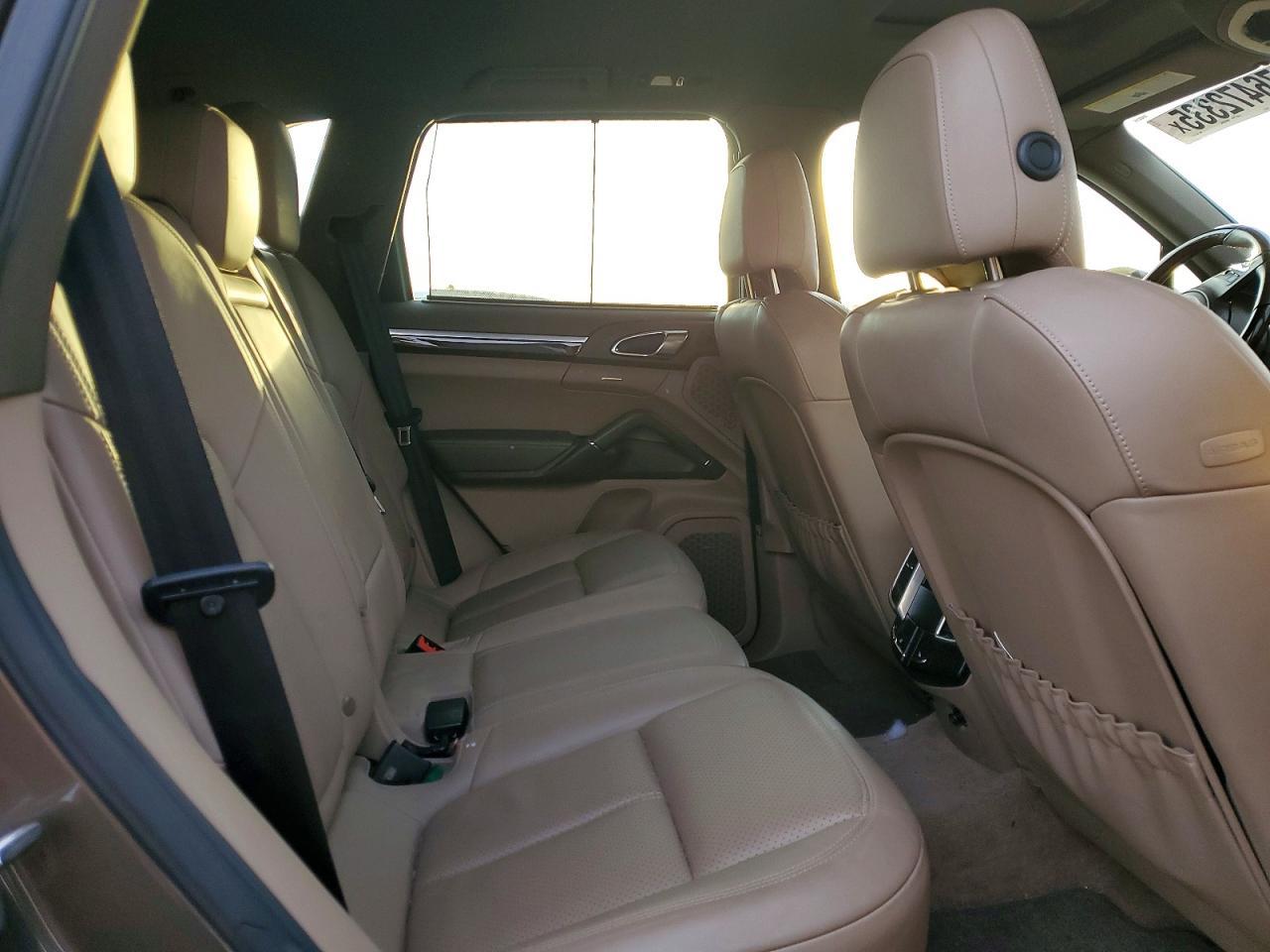 2012 Porsche Cayenne