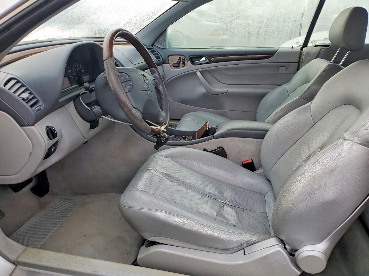 2001 Mercedes-Benz Clk 320