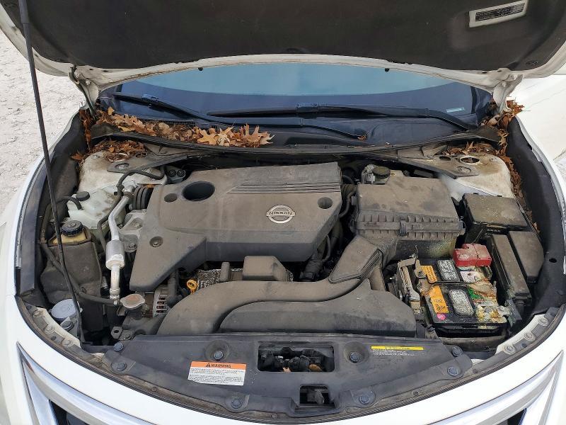 2015 Niss Altima 2.5