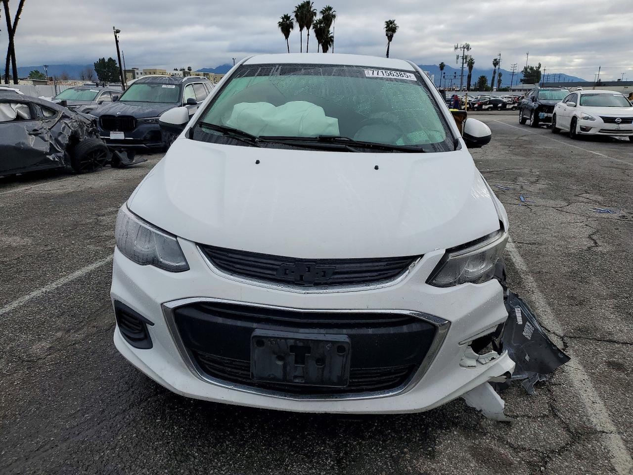 2018 Chevrolet Sonic ls