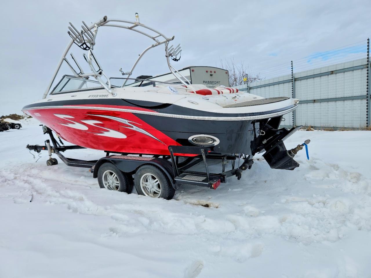 2012 Four Winds Boat-Boat