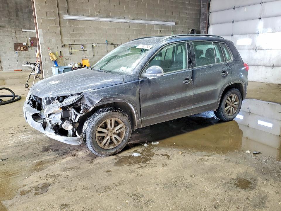 2015 Volkswagen Tiguan s