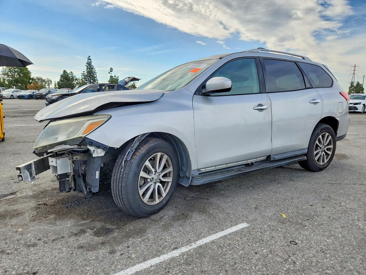 2014 Nissan Pathfinder s