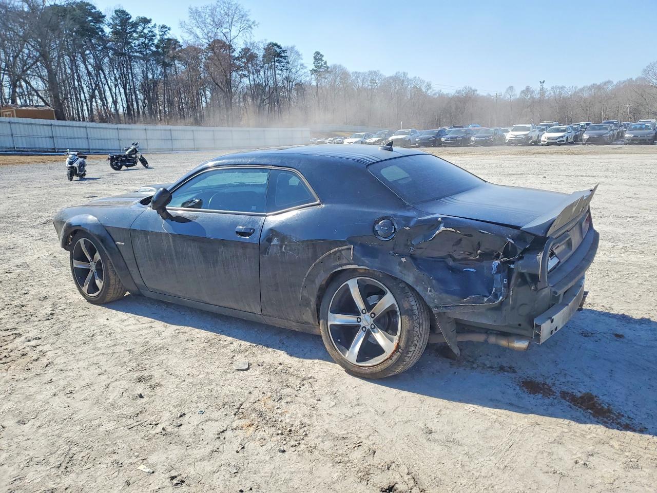 2015 Dodge Challenger sxt Plus