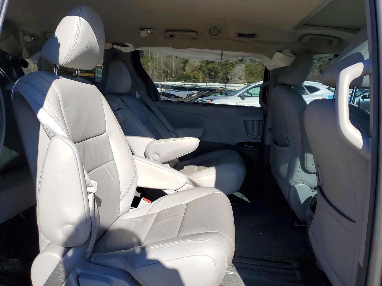 2018 Toyota Sienna xle