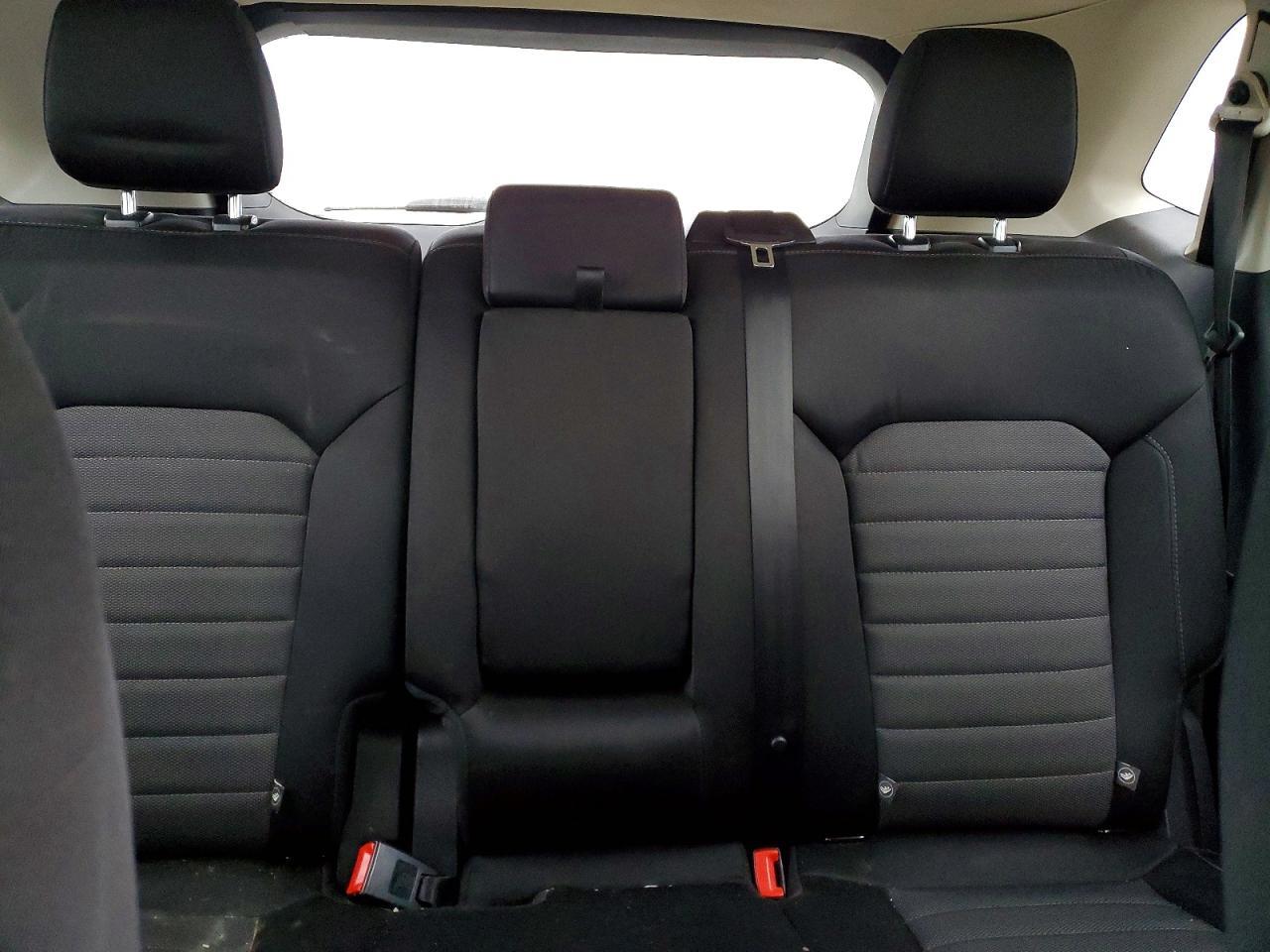 2016 Ford Edge se