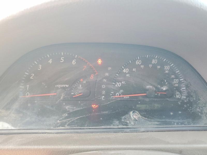2002 Toyota Camry le
