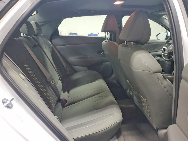 2025 Hyundai Elantra sel