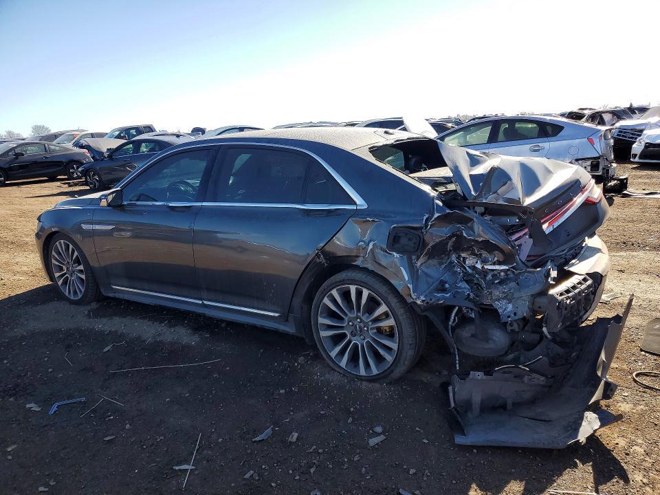 2017 Lincoln Continental Select