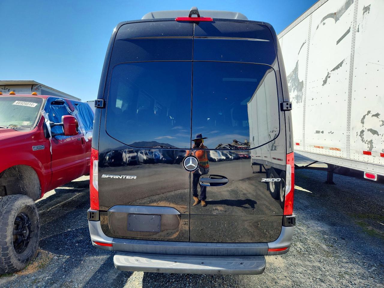 2021 Mercedes-Benz Sprinter 2500