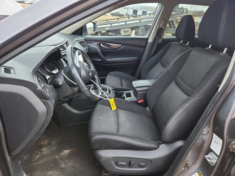 2017 Nissan Rogue sv