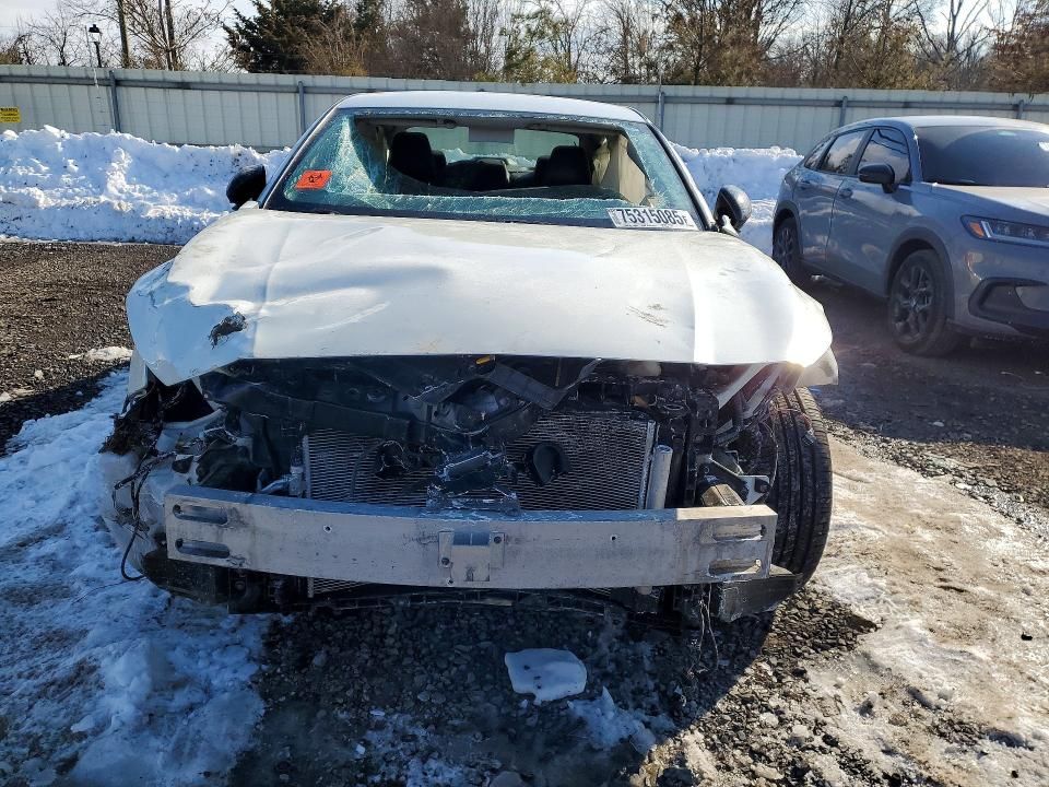 2019 Nissan Altima sr