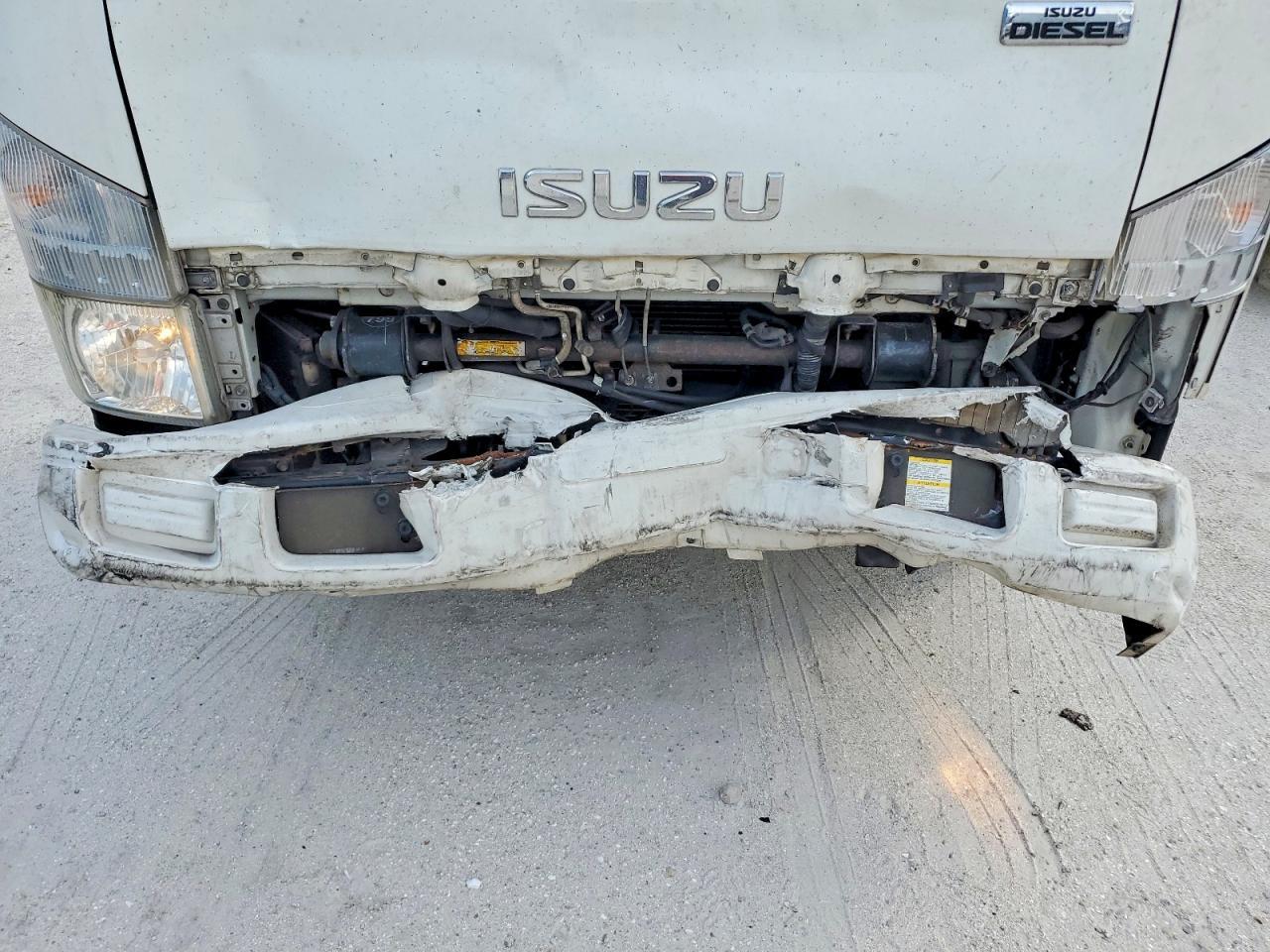 2020 Isuzu NPR HD