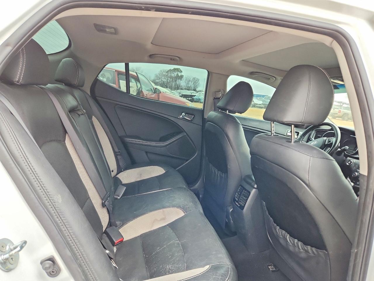 2012 KIA Optima sx
