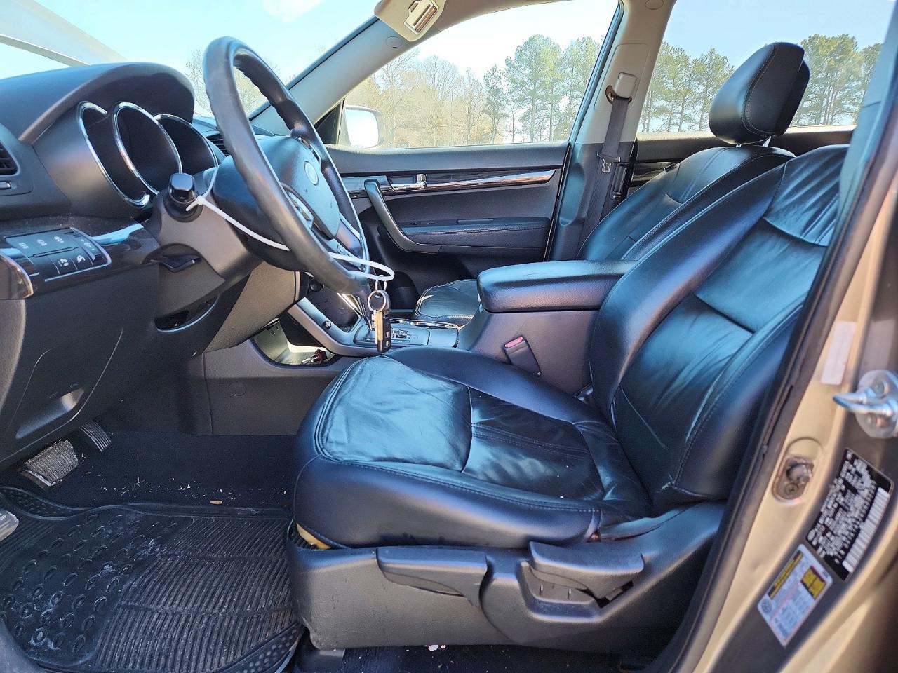 2013 KIA Sorento lx
