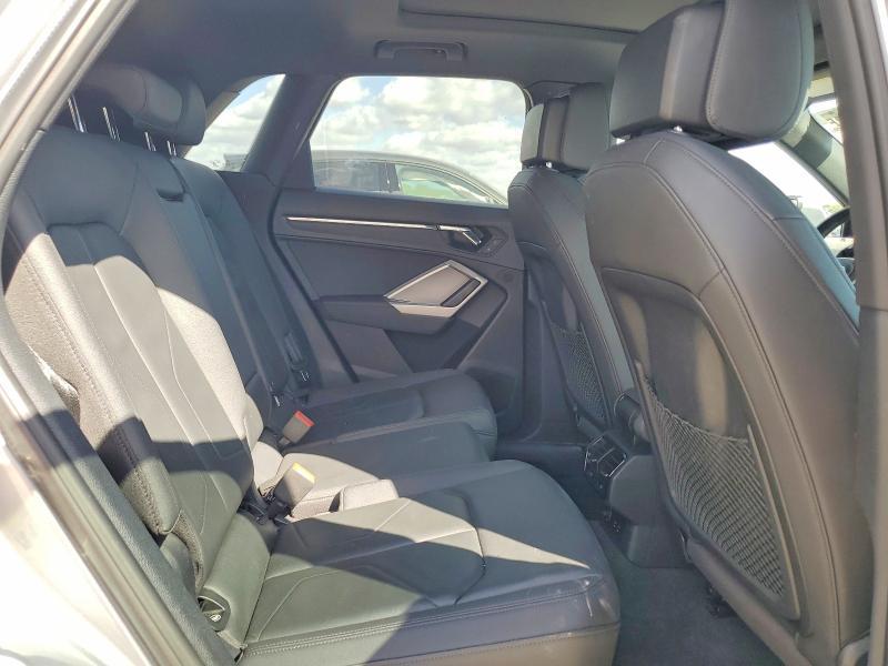 2021 Audi Q3 Premium 40