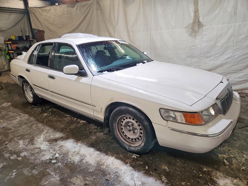 2000 Mercury Grand Marquis gs