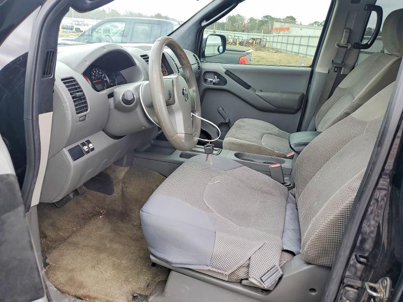 2011 Nissan Frontier s