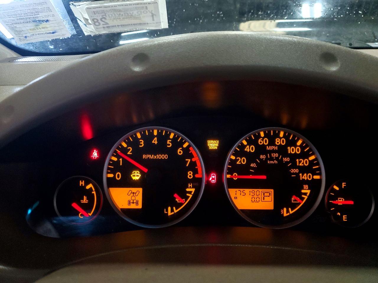 2007 Nissan Frontier Crew cab le
