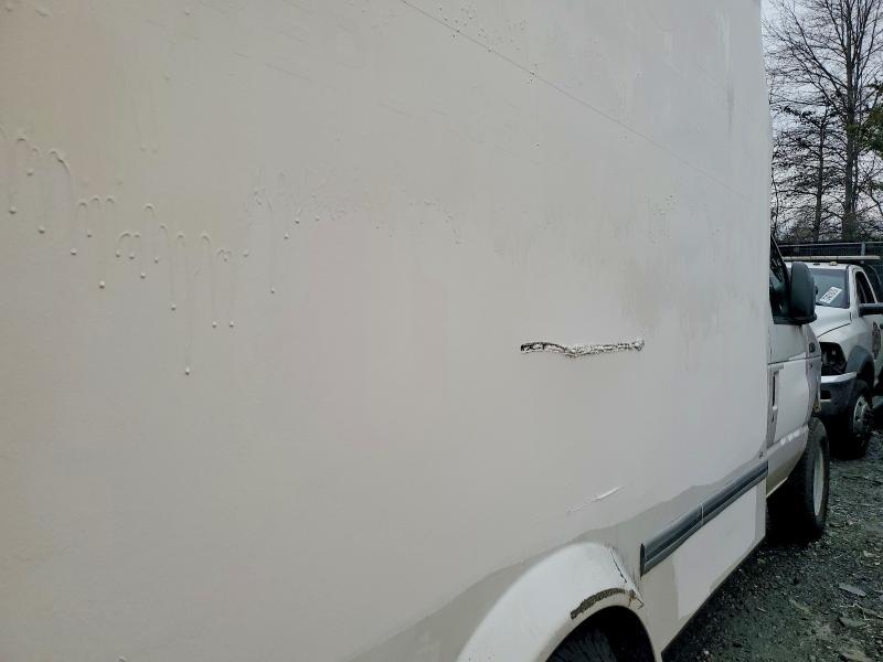 2010 Ford E350 Delivery Truck
