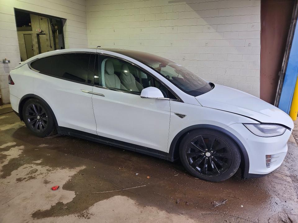 2016 Tesla Model x