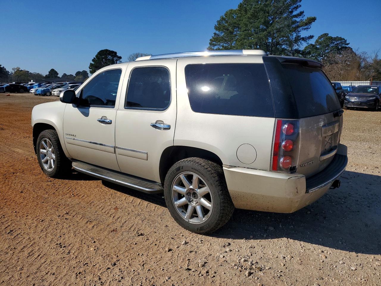 2013 GMC Yukon Denali