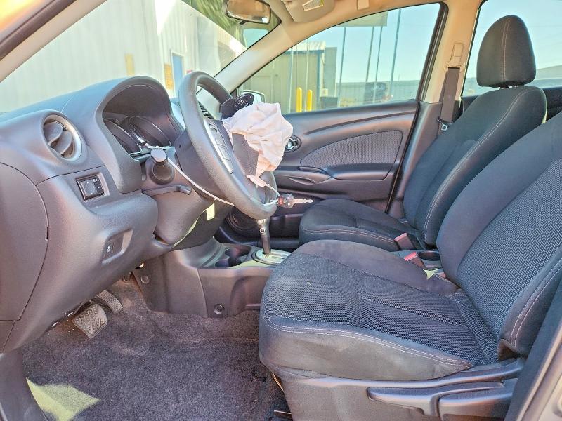 2016 Nissan Versa 1.6 sv