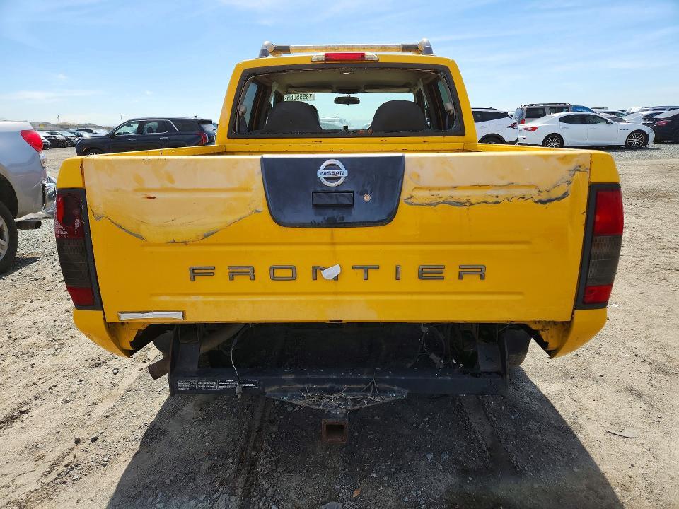 2004 Niss Frontier Crew cab xe V6