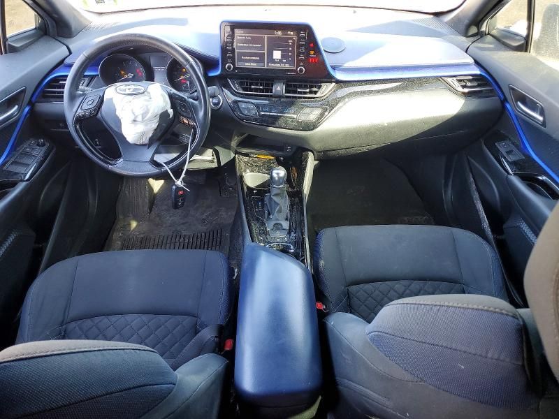 2020 Toyota C-hr xle