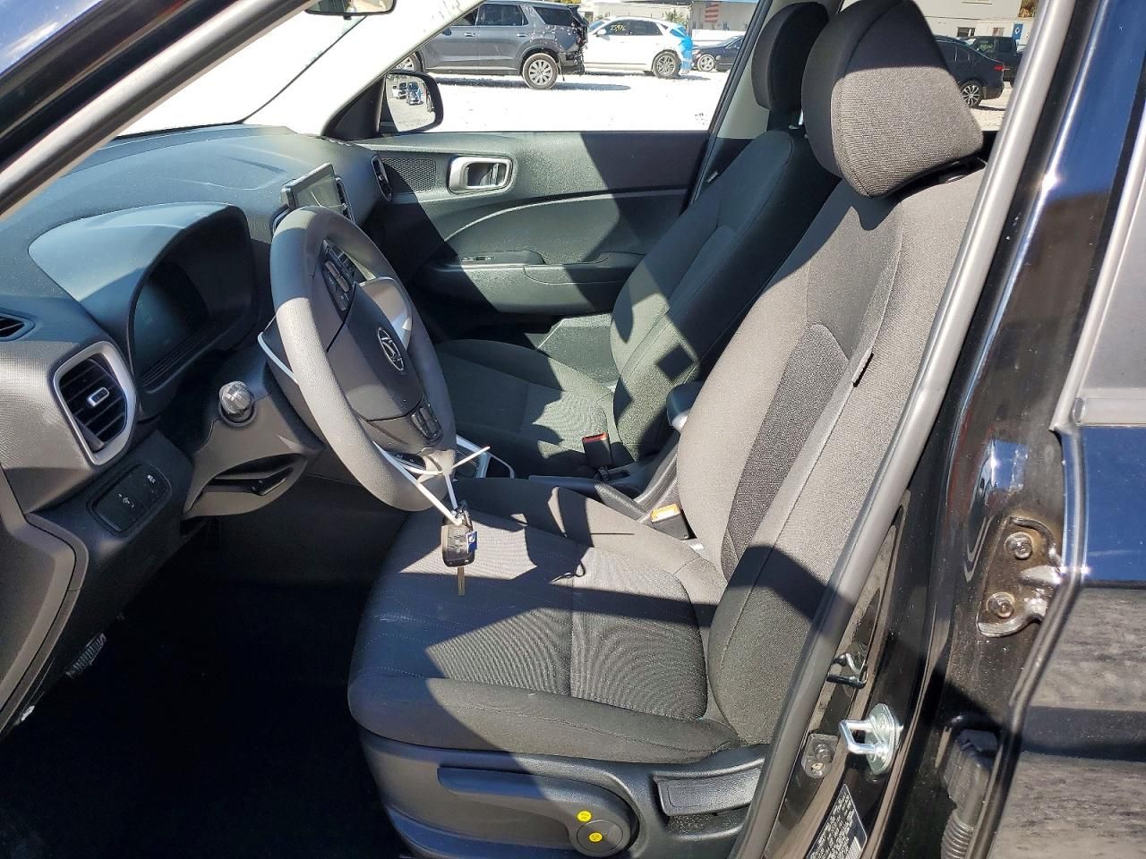 2024 Hyundai Venue se