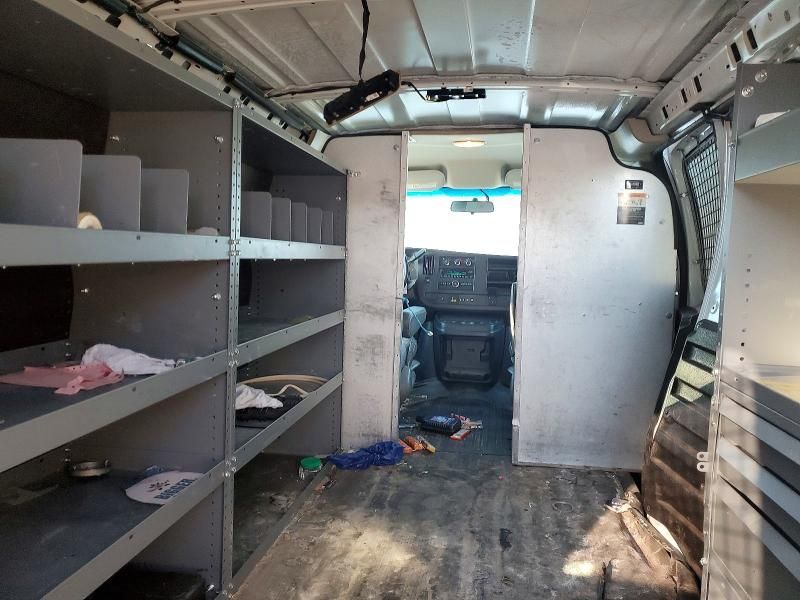 2022 Chevrolet Express 2500 Utility / Service Van