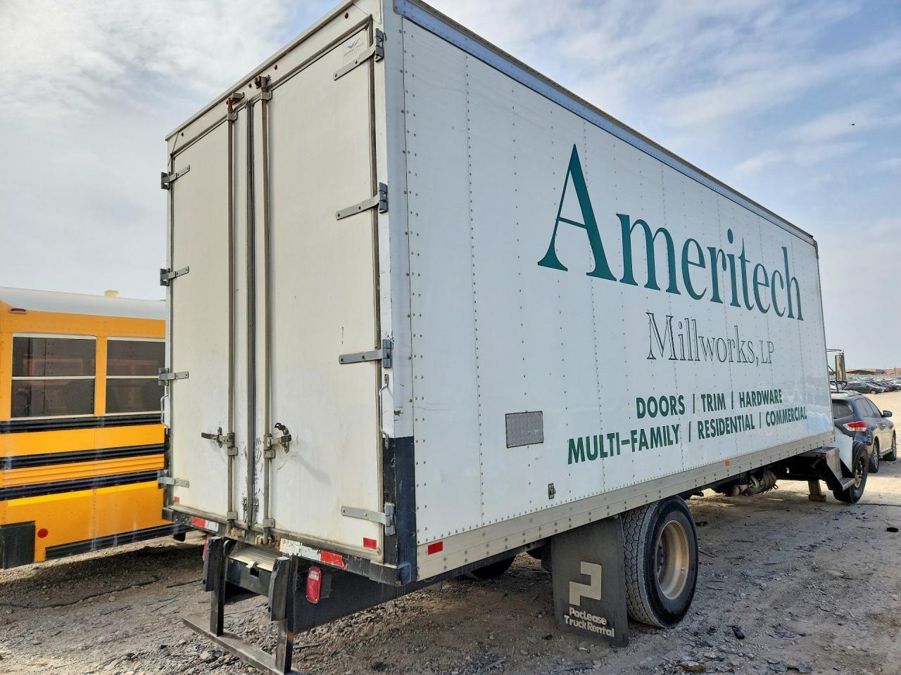 2023 Kenworth 548CH BOX Truck