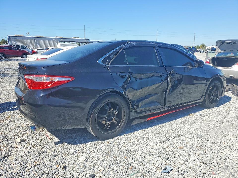 2017 Toyota Camry le
