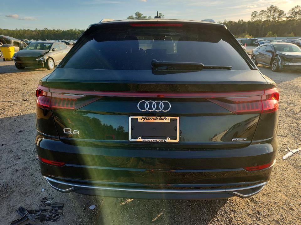 2023 Audi Q8 Prestige