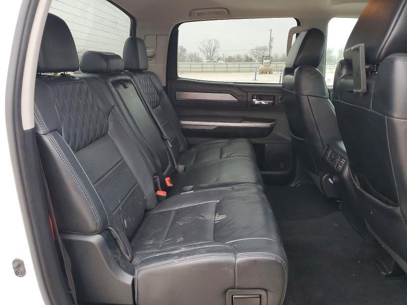 2017 Toyota Tundra Platinum