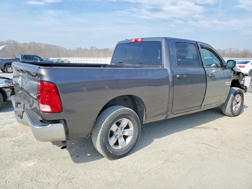 2021 Dodge RAM 1500 Classic SLT