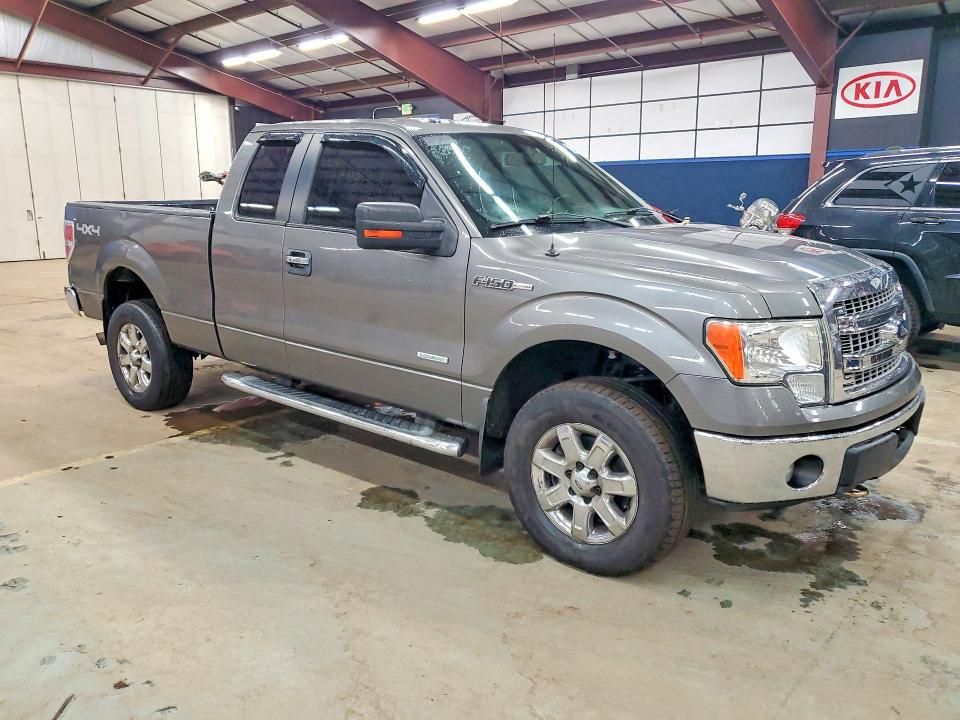 2013 Ford F150 Super cab