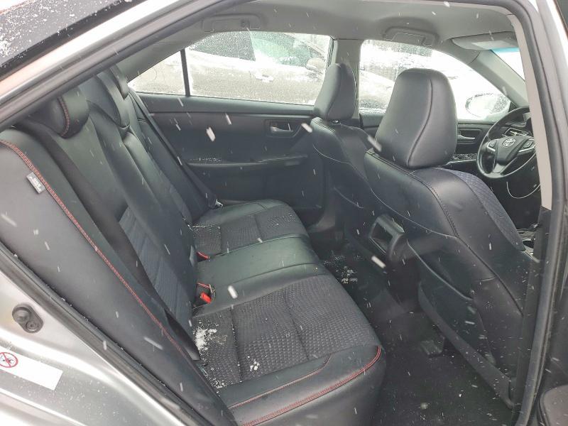 2015 Toyota Camry se