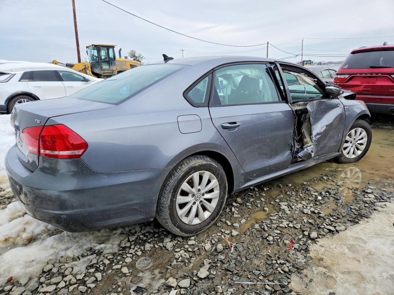 2014 Volkswagen Passat s