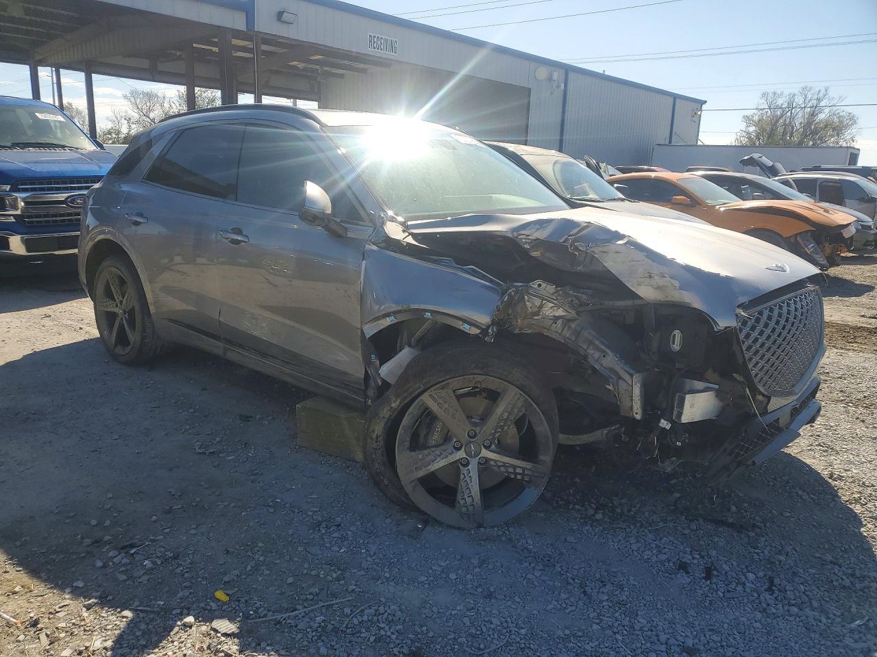 2023 Genesis Gv70 2.5t Standard