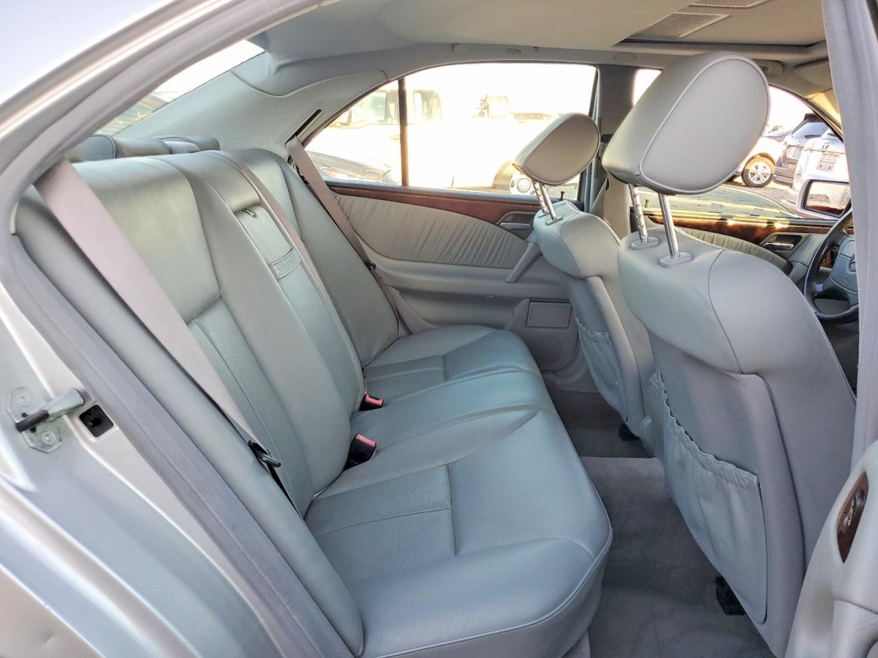 1999 Mercedes-Benz E 300td