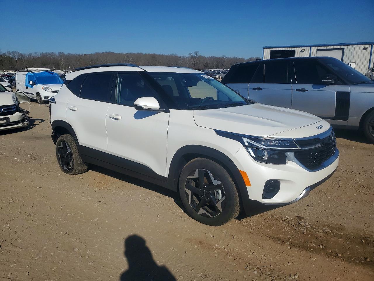 2025 KIA Seltos s