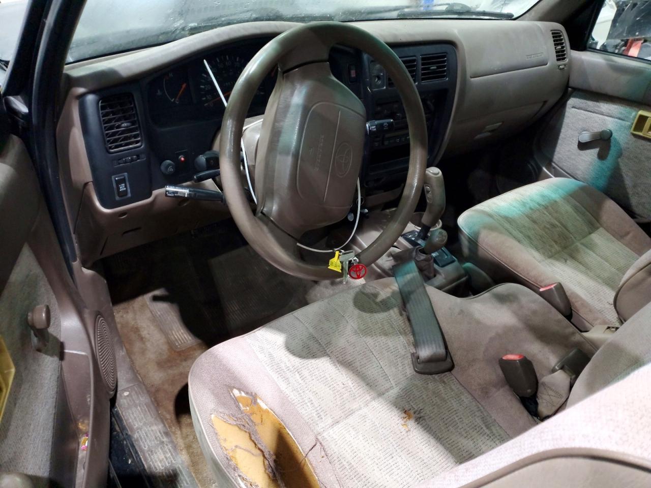 1998 Toyota Tacoma Base
