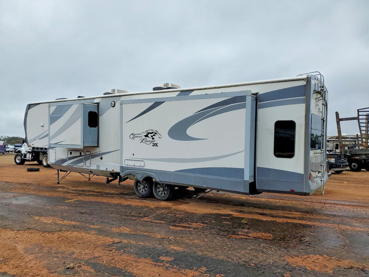 2018 Highland Ridge Open Range 3X